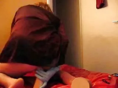 Ava Eden geme quero ver vídeo de pornô transando de prazer enquanto é fodida no estilo doggystyle