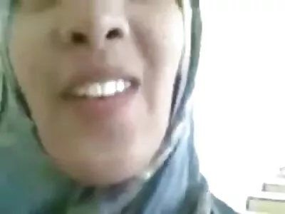 A exótica vídeo de pornô com mulher com mulher estreante Martina Smeraldi é fodida em público
