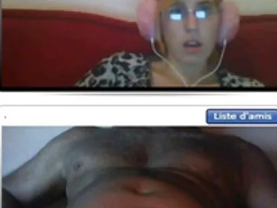 A sensual garota russa Jenny Fer é filme pornô mulher transando com animal analisada