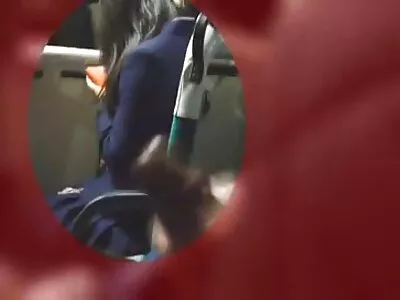 Morena vídeo pornô transando com mulher bonita tem buceta ligeiramente peluda