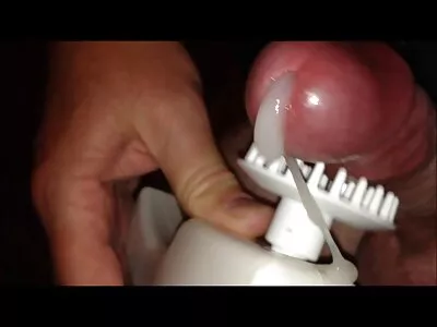 Duas garotas com tesão estão usando um vibrador filme pornô da mulher transando