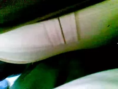 Nerdy babe gosta de estudar muitas coisas filme pornô homem transando com animal