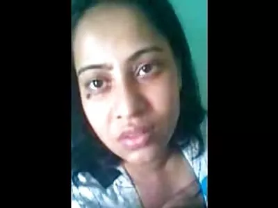 Jovem vagabunda Davina Davis sendo vídeo de pornô cachorro transando com mulher fodida na mesa de massagem