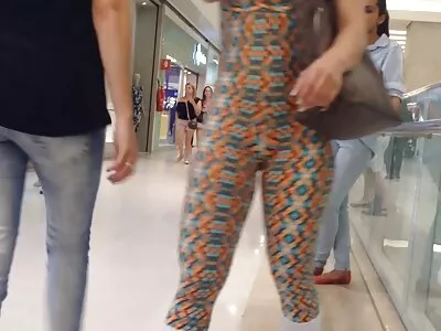 Johnny consegue foder duas garotas quero ver filme pornô mulher com cavalo ao mesmo tempo