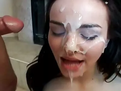 Pequena garota quero vídeo pornô transando ucraniana pegando o pau de Erik nos dois buracos